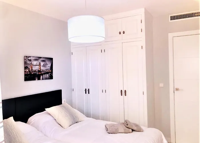 Rentcostadelsol Dona Sofia 3d דירה פואנגירולה